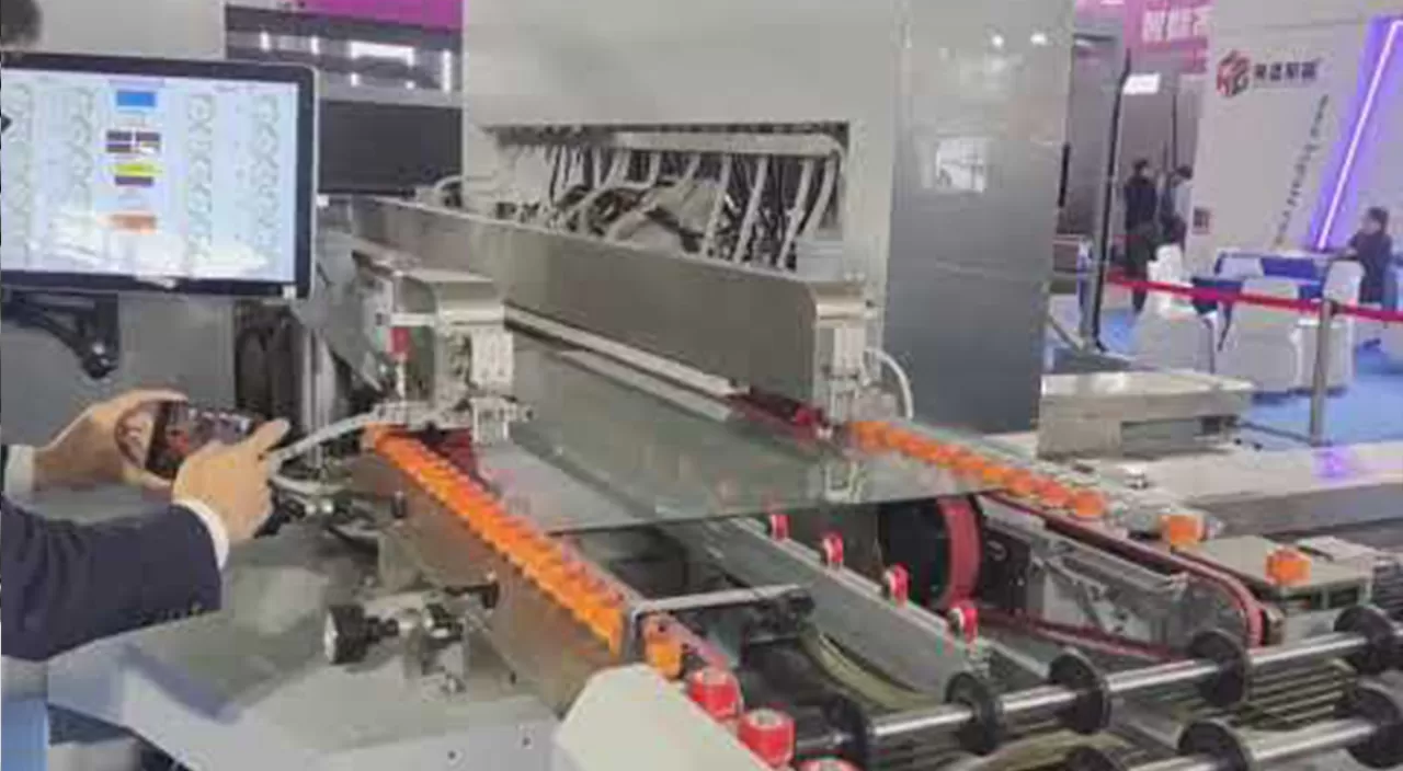 HISENG Glass Jumbo Bilateral Edger Line HSDT Vidéo