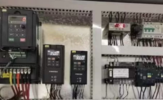 Caractéristiques principales de la machine à laver en verre