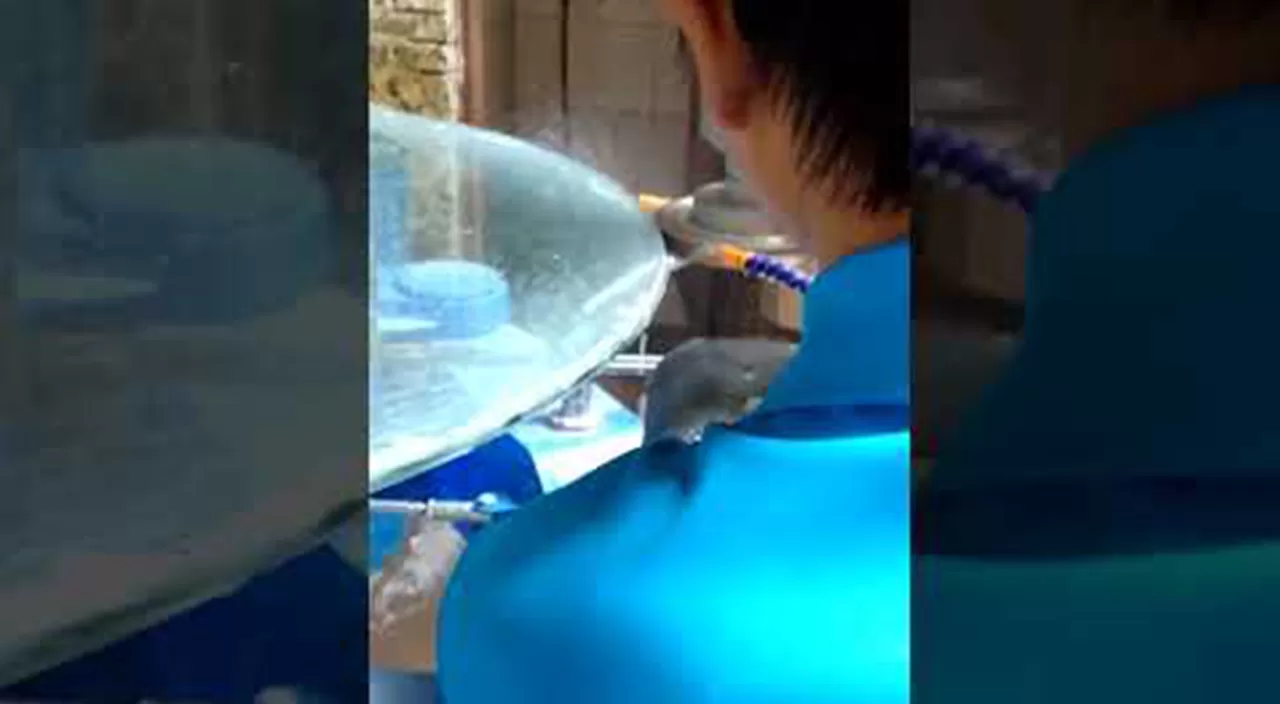 Vidéo de meulage de HSS-151 de machage de forme spéciale de verre